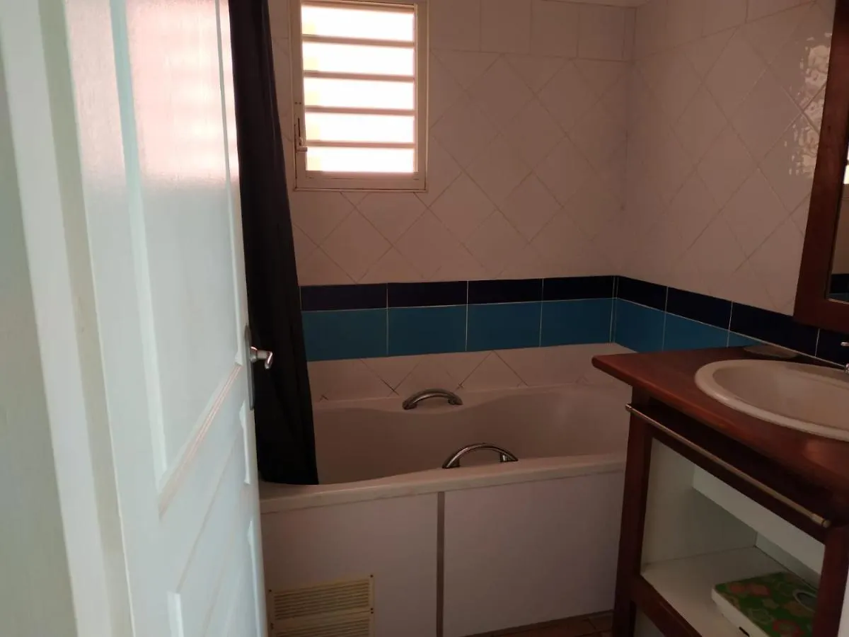 Appartement Edenoa/Vue Mer/ Plage/Piscine 르 고지에 과달루프